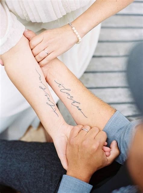 Les meilleurs tatouages pour les couples : idées,。